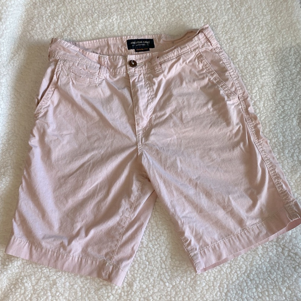 Mens American Eagle light Pink jean shorts